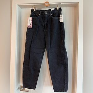 Denim Forum black jeans. Gia.